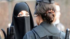 تأثير محدود لقانون منع النقاب بفرنسا