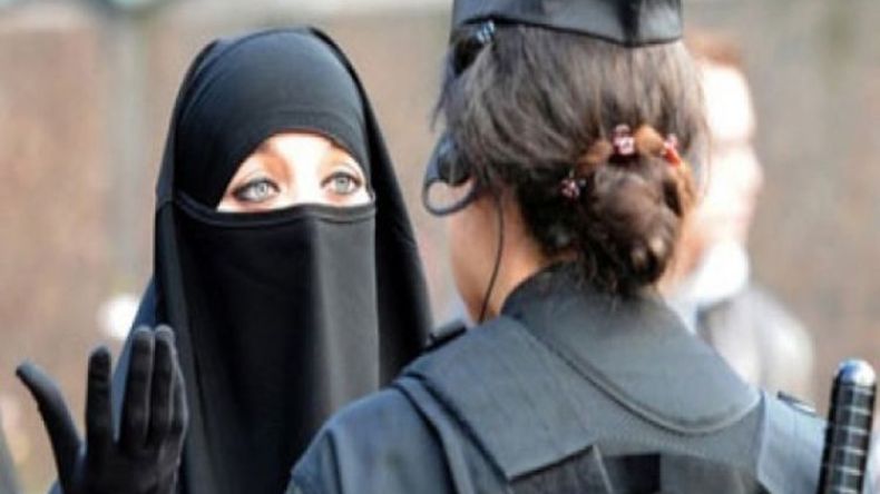 تأثير محدود لقانون منع النقاب بفرنسا