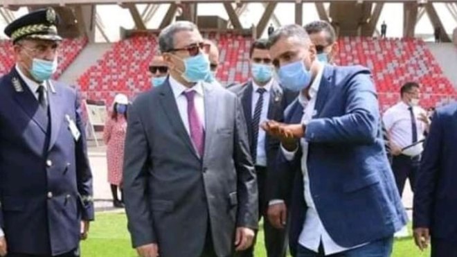 الوزير الأوّل جراد يطلب بِبرمجة مقابلات لـ “الخضر” بِملعب وهران