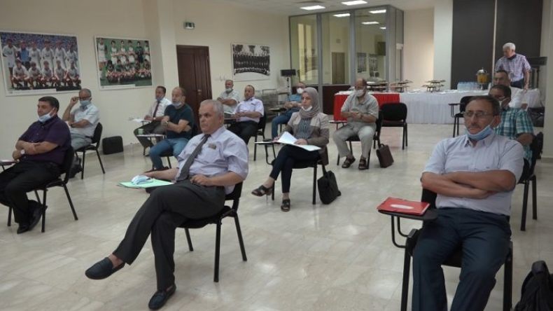 الفاف تترقب قرار السلطات العليا لاستئناف النشاط الكروي