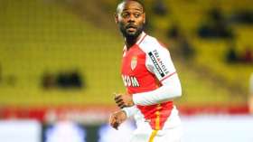 بعض مطاعم الصين تُقدّم أطباق العقارب والصراصير لِزبائنها!