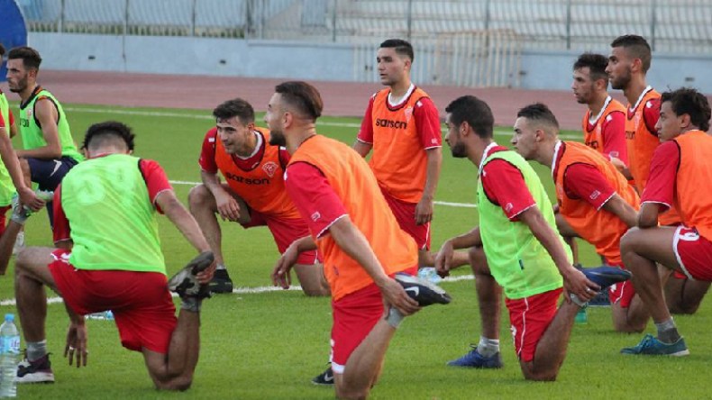 “الحمراوة” في صدارة الترتيب