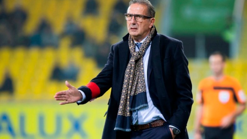 ليكنس يتعلّم اللغة المجرية و”يتجاهل” العربية!