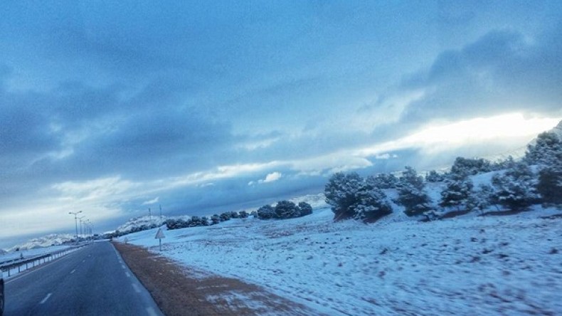 ثلوج كثيفة مرتقبة بـ16 ولاية