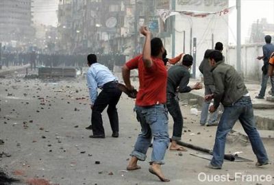 L'Egypte se prépare pour un 6ème jour de révolte, Al-Jazira interdite