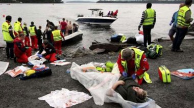 Carnage à Oslo: 92 morts