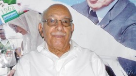 “بن بلة أعطانا الضوء الأخضر للسيطرة على الإذاعة والتلفزيون وبومدين حمانا عسكريا”