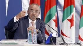 تواصل الحملة على “الفايسبوك” في فترة الصمت الإنتخابي.. مرفوض