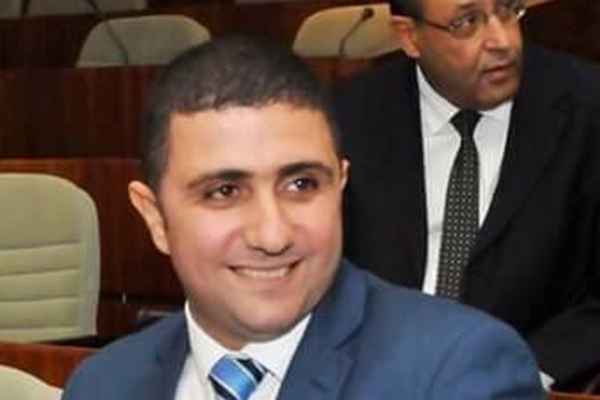 Algerian illegal immigrants abroad to get biometric passports that are valid for one year