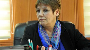 يريدون تسليم أبنائنا إلى داعش!