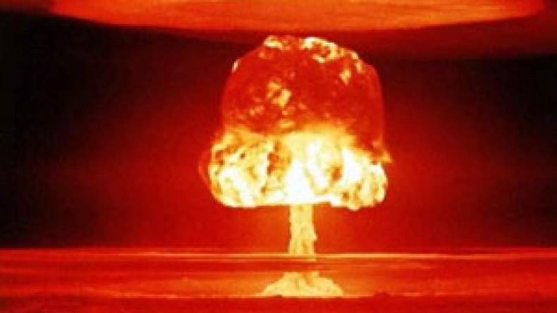 انطلاق قافلة تضامنية مع ضحايا التجارب النووية الفرنسية بالجزائر الإثنين