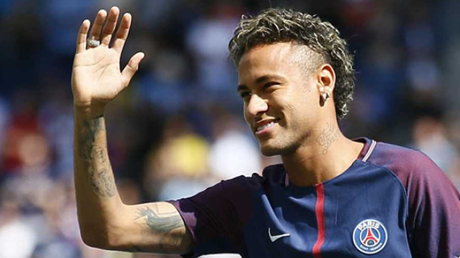 جماهير الريال غير مهتمة بنايمار وتريد كين في “الميركاتو”