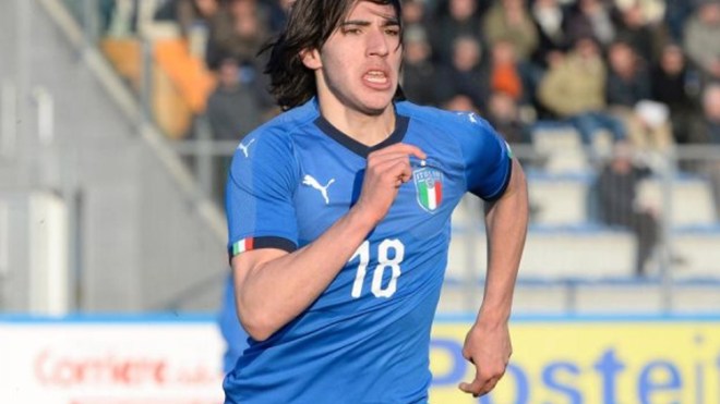 تشيلسي يستهدف “بيرلو الجديد” 