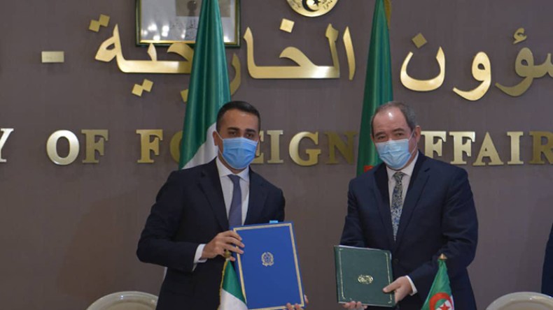 الجزائر وايطاليا توقعان مذكرة تفاهم حول الحوار الاستراتيجي