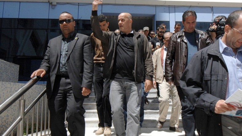 مولودية الجزائر تقيل عمر غريب