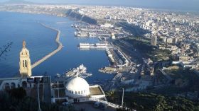 بلومي وإيلاس وخالد يروّجون لإحتضان وهران الألعاب المتوسطية