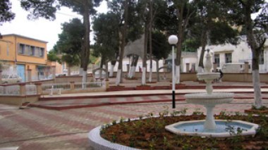 Lebanese ambassador kicks off real-estate project in Algeria