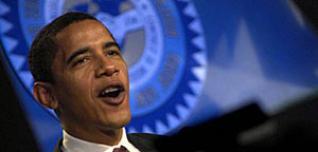 Obama recentre sa campagne sur l'économie à 100 jours de l'échéance