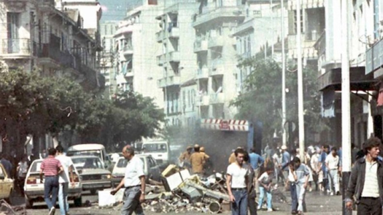 الثورة تاكل ولادها!