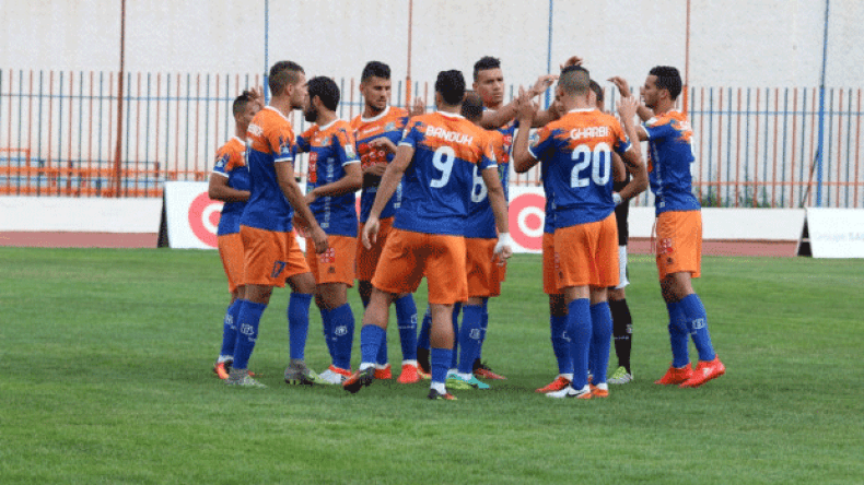 لاعبو المدية يغادرون الفريق بسبب عدم تلقيهم مستحقاهم