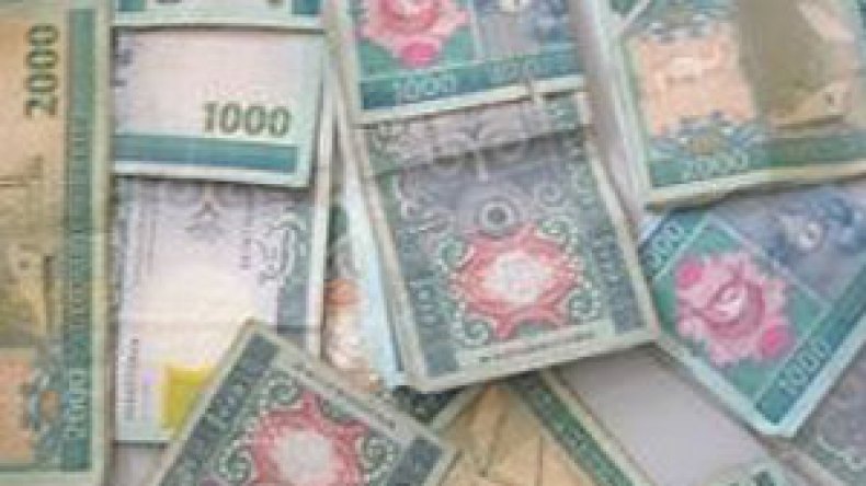 اطارات ينهبون ويحولون مليون دولار بأسماء موتى الى ماليزيا