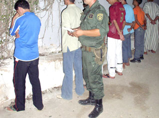 Algeria : fake military officers involved in swindling