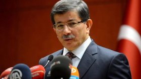 رئيس الوزراء التركي يقدم استقالته للرئيس أردوغان