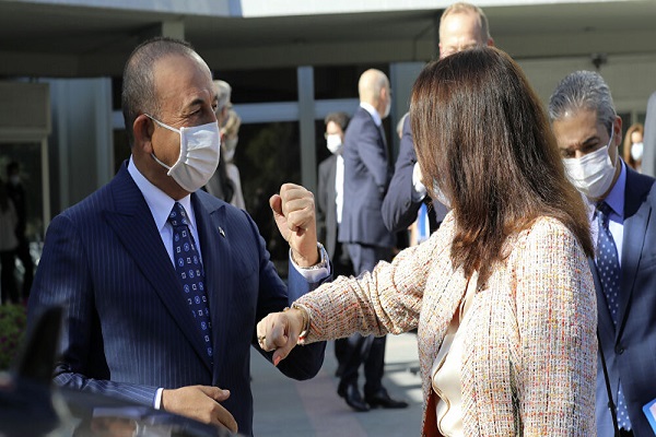 Le torchon brûle entre les MAE turc et suédois