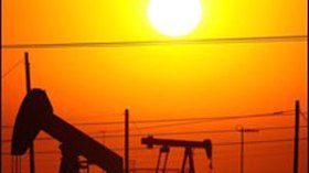 Oil price falls further to $118