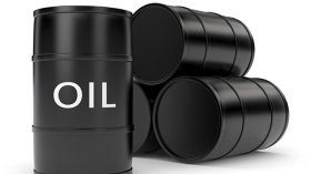 الضربة الأمريكية على سوريا ترفع سعر النفط وتخفض الدولار