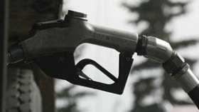 Le pétrole se stabilise avant l'annonce des stocks américains