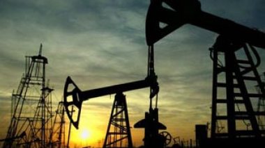 8 international oil companies sign contracts to explore oil in Algeria
