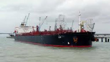 Pétrole en Libye : un tanker pour Tobrouk