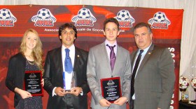 اختيار الجزائري بن باقة أحسن حكم في كندا