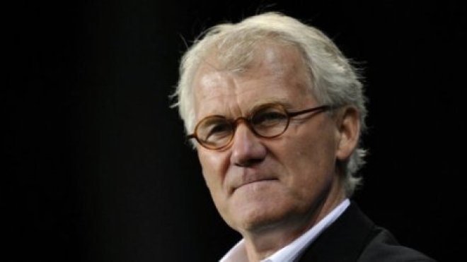 مدرّب الدانمارك يعتذر عن تنصيبه “فزّاعة الـ 11 من سبتمبر” في الحقل الأرميني