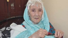 “أم العز”.. تتصدر عرش المعمرين بالجزائر بـ 112 سنة