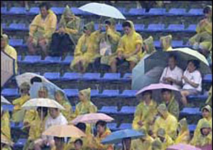 Empty Olympic seats cause concern