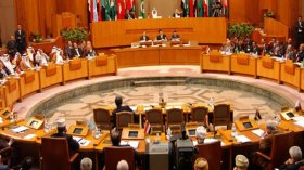 تنازلاتٌ مجانية خطيرة!