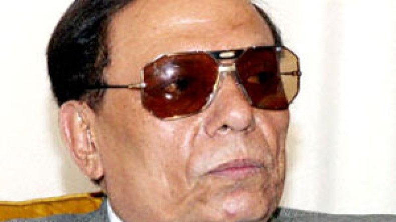 كوميديون جزائريون يطالبون بمقاطعة عادل إمام