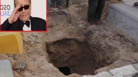 حارس المدافن مندهش لما يحدث أمام قبر محمود عبد العزيز !!