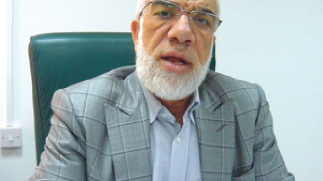 “إذا صار الفنانون والفنانات أئمة على العلماء فبطن الأرض خير لنا من ظهرها”