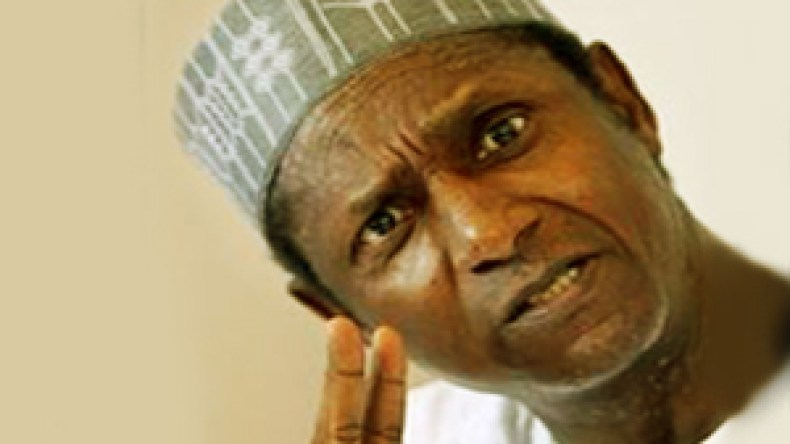 رئيس  نيجيريا  يطمئن  المشاركين ..  ونجاح  البطولة  قضية  وطنية