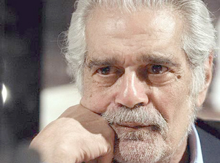 Omar Sharif à Echorouk:”Je souhaite à l'équipe nationale Algérienne un meilleur parcours que celui accompli au Mondial 82″