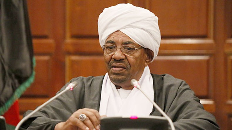 عمر البشير: زيارتي للجزائر سمحت بدفع العلاقات مع السودان