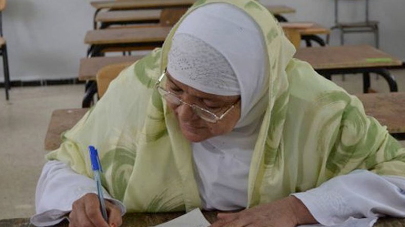 انخفاض نسبة الأمية إلى 9.44 بالمائة في الجزائر