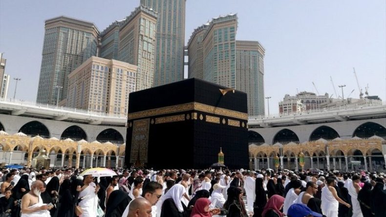 ارتفاع تكاليف العمرة بنسبة 40 بالمائة بسبب كورونا