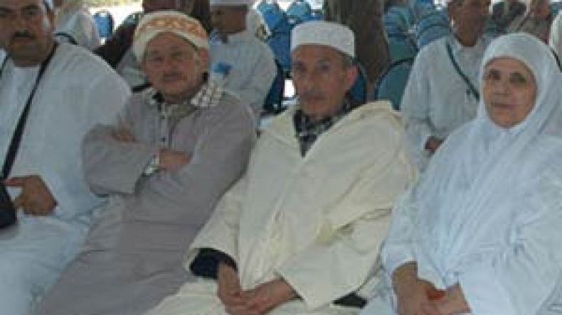 النادي السياحي الجزائري يعرض على الحجاج التسجيل عبر الأنترنيت