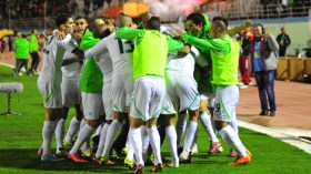 الشعب يريد التأهل إلى الدور الثاني في المونديال