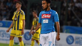 نابولي يقترح إعارة وناس لنادي أيندهوفن الهولندي