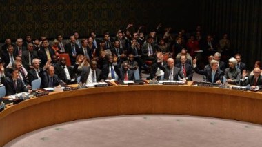 Syrie: l'ONU ordonne la destruction des armes chimiques